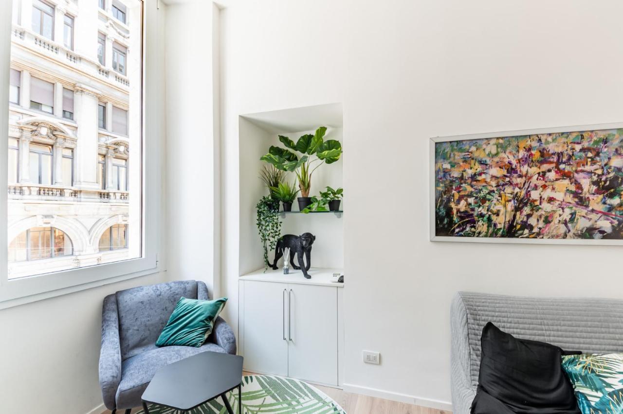 Amazing Flat In Duomo By Easylife Apartment Milan Bagian luar foto